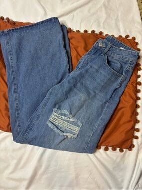 Blue Distressed Women’s Jeans